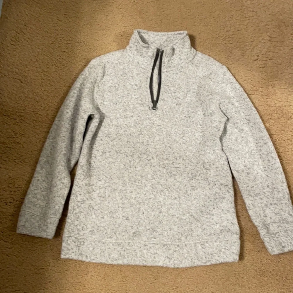 Old Navy Boys Fleece Pullover. Size 7